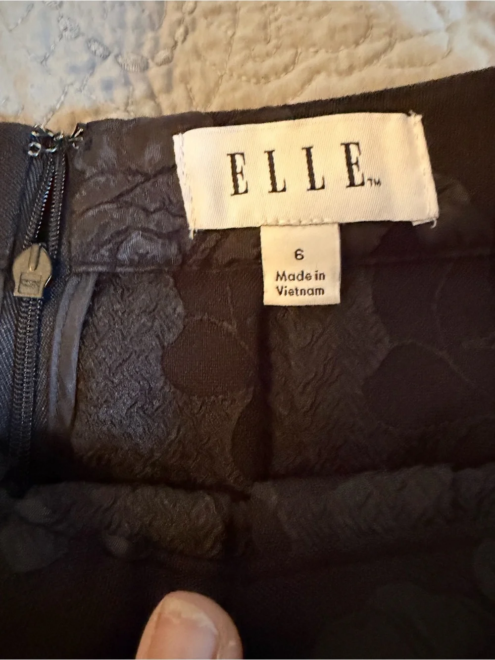 ELLE NWT Black on Black Floral Jacquard Pleated Full Skirt